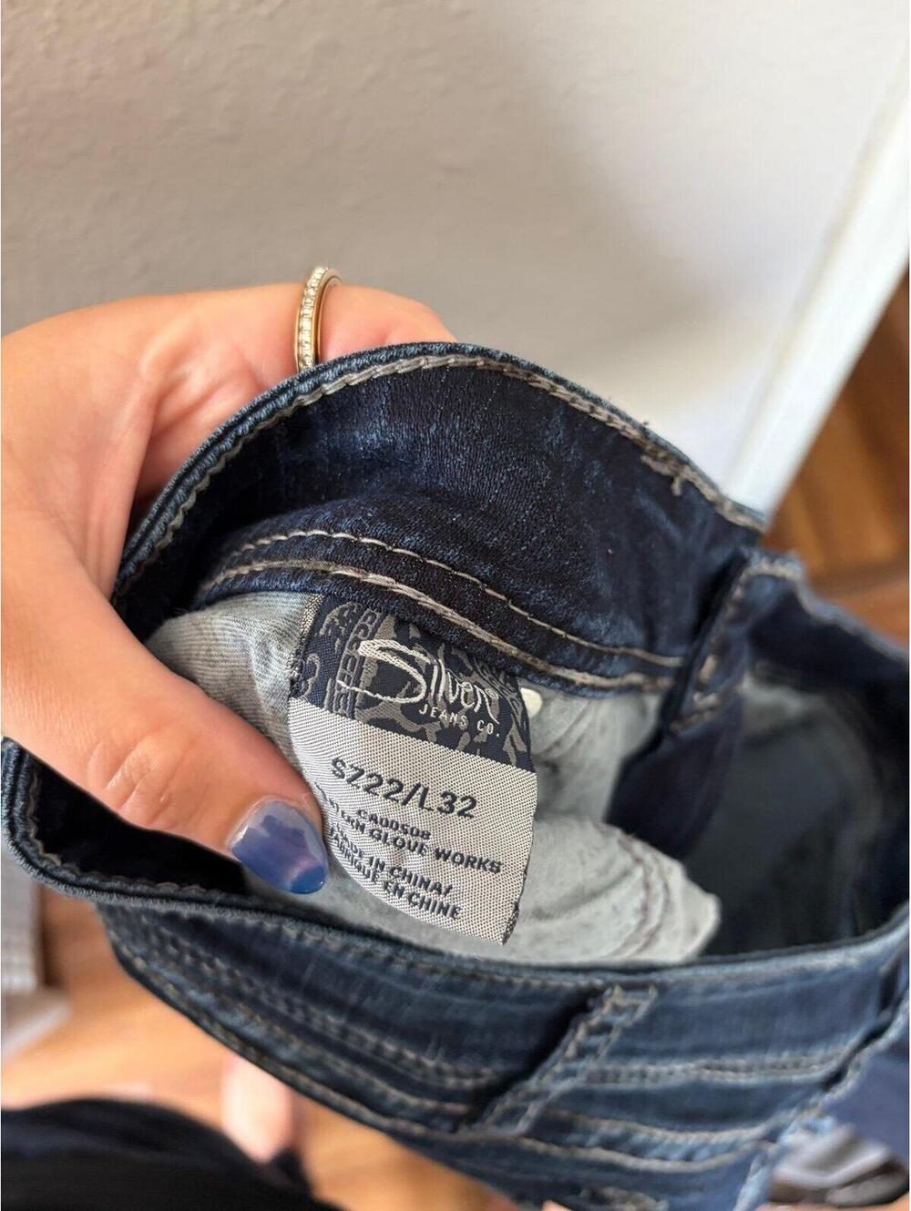 Silver Suki Surplus Jeans Dark Wash size 22 L32 - Picture 4 of 4